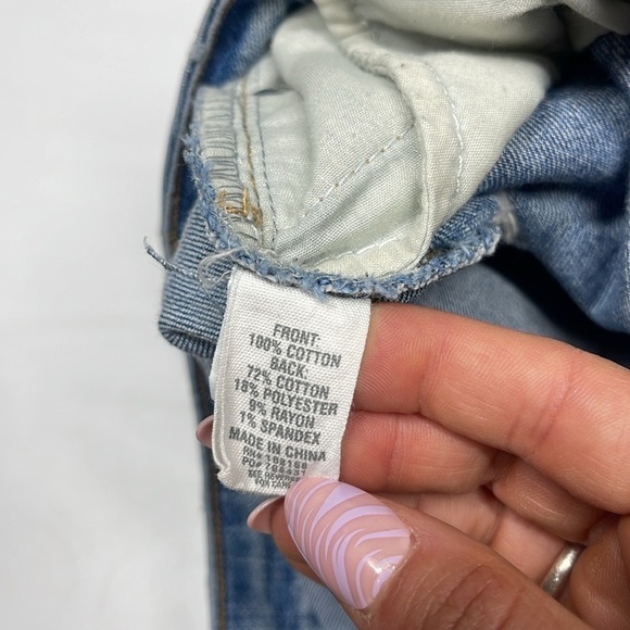 RSQ Jeans Light Wash Raw Hem Distressed Mom Jeans Size 26 - Picture 6 of 8